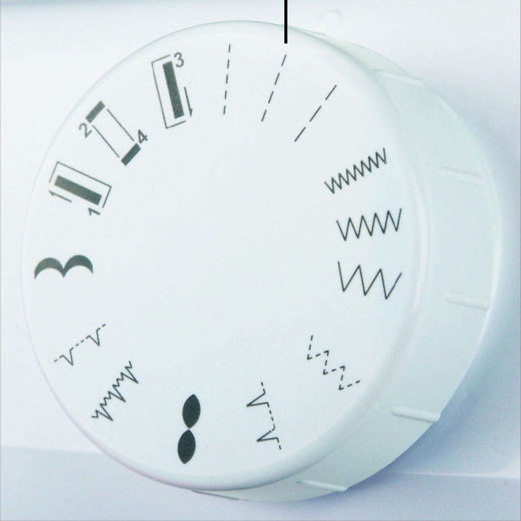 AEG SymaskineFriarm 9 sømme hvid/rød